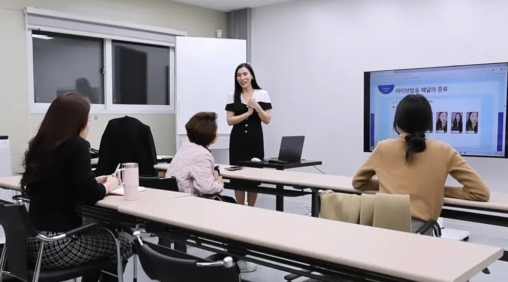 콘텐츠 제작 & 편집 클래스 이미지